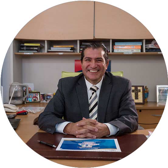 DIRECTOR-COLEGIO-BRITANICO